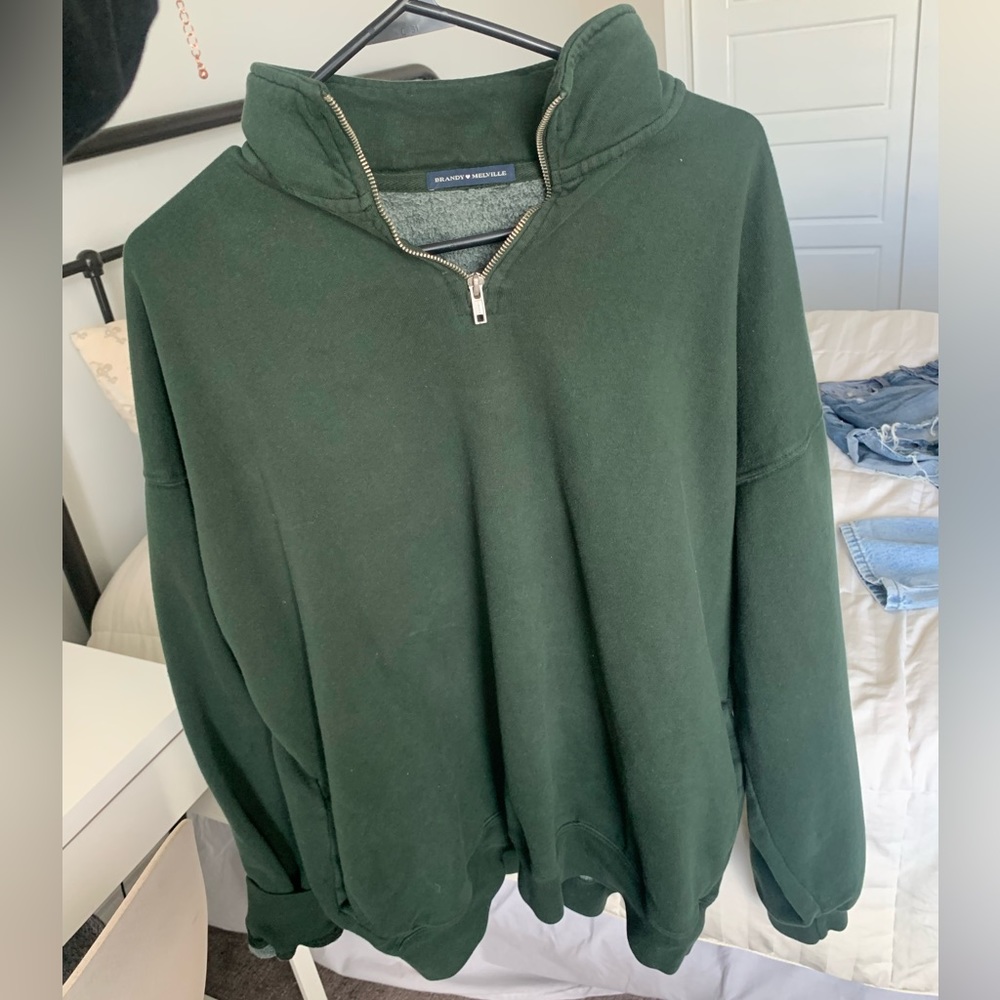 Brandy Melville Sweater